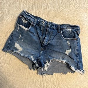 Abercrombie & Fitch High Rise Mom short, Size 10/30